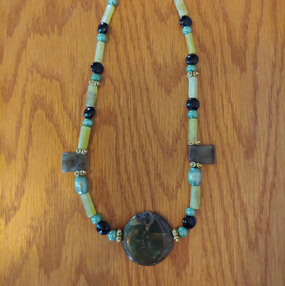 Labordorite pendant